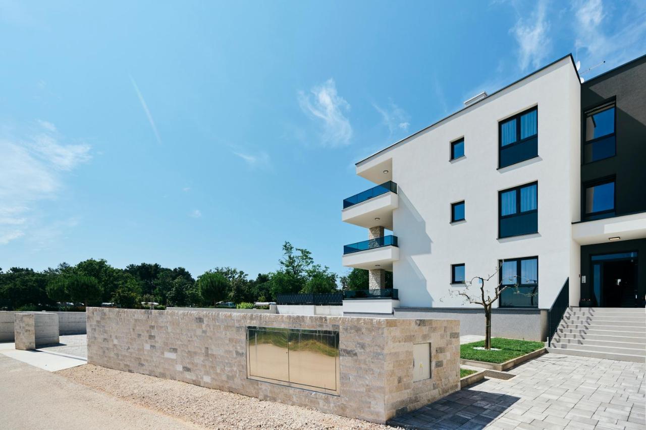 Apartments San Maris 2 우마그 외부 사진