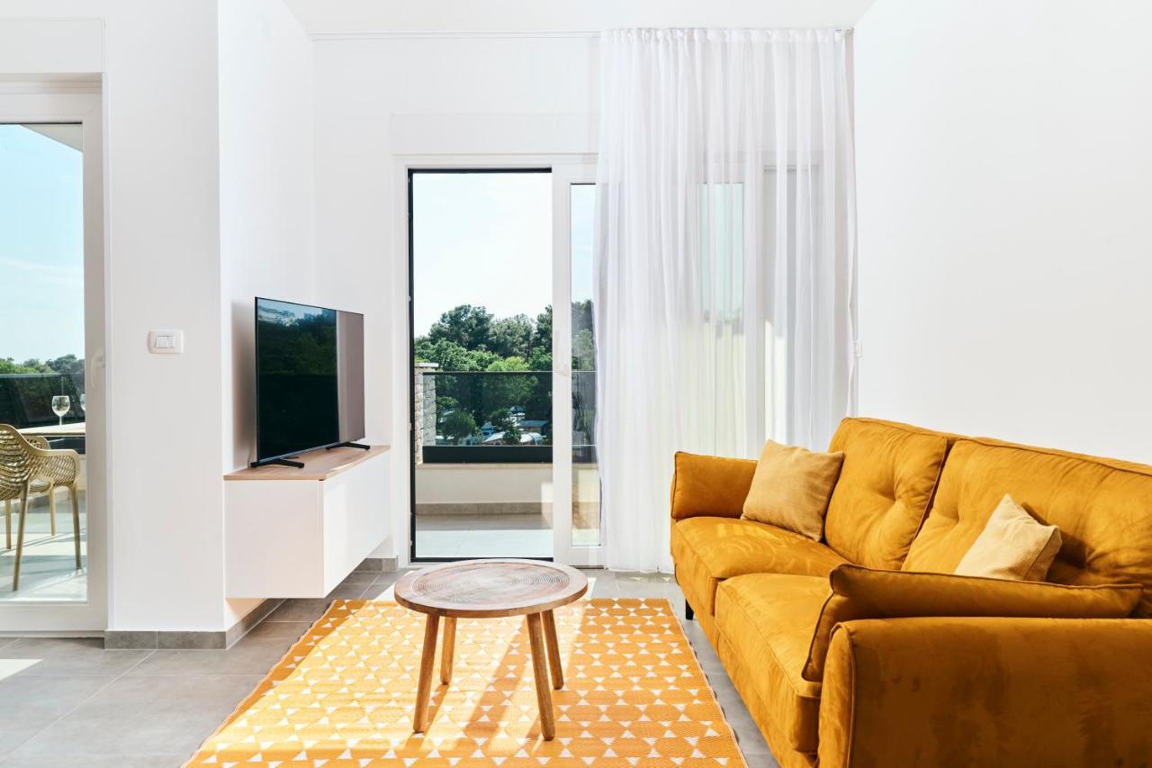 Apartments San Maris 2 우마그 외부 사진